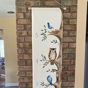 Red Envelope Wall Growth Chart
